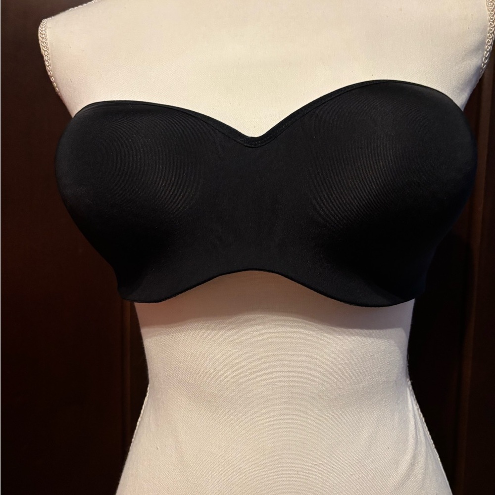 Soma Black strapless bra